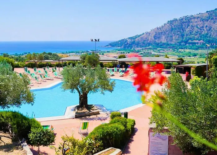 Aura Club Porto Rhoca